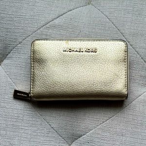 COPY - Gold Michael Kors Jet Set Wallet